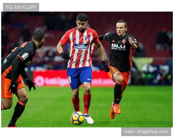 多特蒙德对阵国际米兰关键战,中场争夺决定比赛走向 多特蒙德对阵国际米兰关键战,中场争夺决定比赛走向